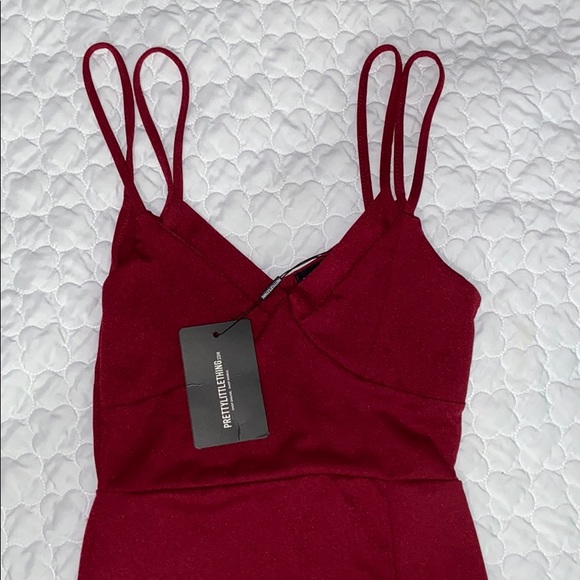 Midi red dress - Picture 2 of 3